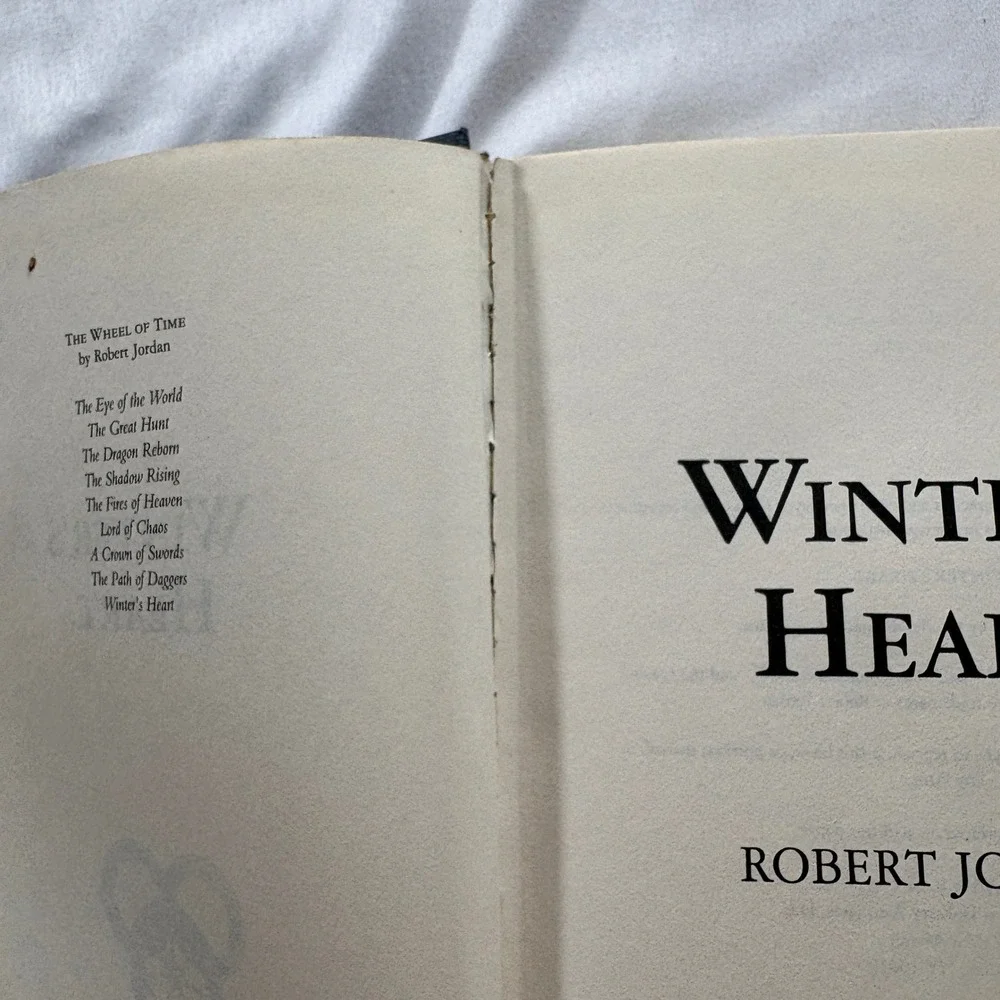 Robert Jordan Winter's Heart Wheel of Time Book 9 First Edition Hardcover 2000
